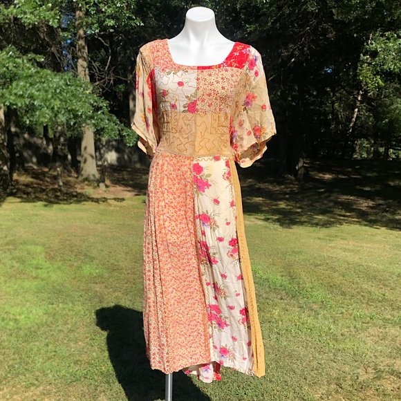 Vintage Silhouettes Floral Quilted Peasant Dress - Picture 3 of 11